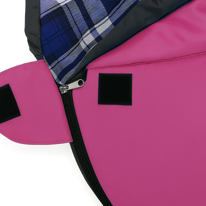 Laden Sie das Bild in Galerie -Viewer, HikeMeister® Mumienschlafsack Xtreme Fuchsia 1800 Gramm! mit Baumwollfutter, Windstopper und Wärmekragen
